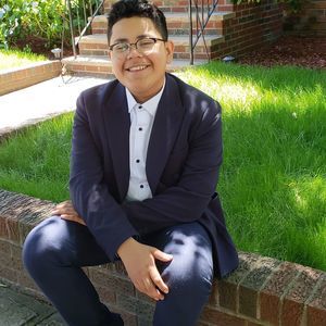 Meet your Posher, Ana